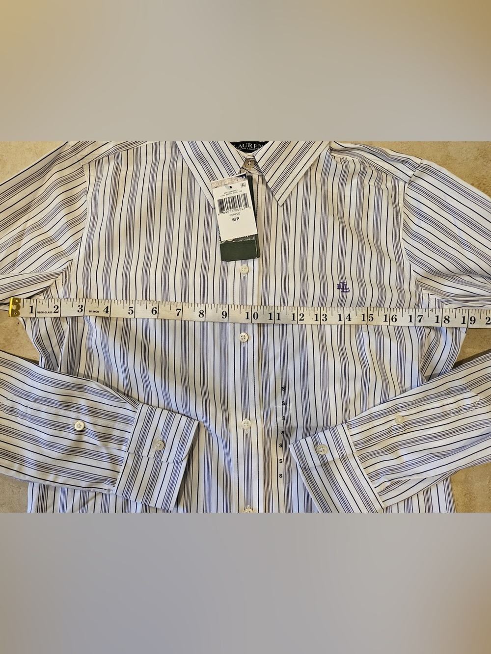 Ralph Lauren Broadcloth Button up Shirt - Picture 7 of 8